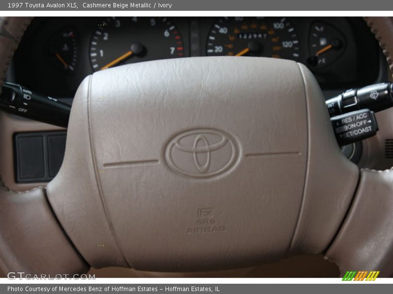 Cashmere Beige Metallic / Ivory 1997 Toyota Avalon XLS