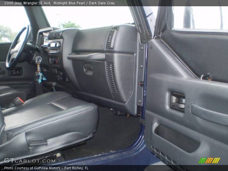 Midnight Blue Pearl / Dark Slate Gray 2006 Jeep Wrangler SE 4x4