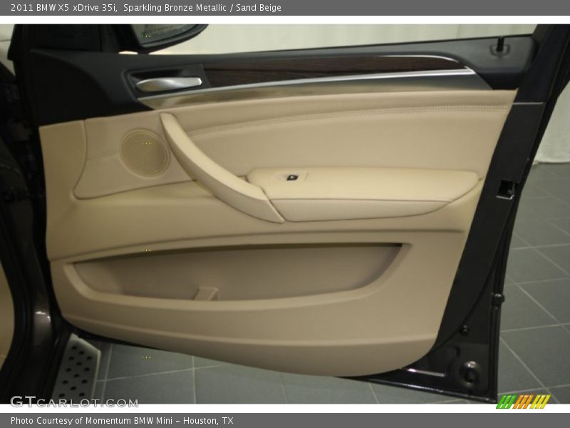 Sparkling Bronze Metallic / Sand Beige 2011 BMW X5 xDrive 35i