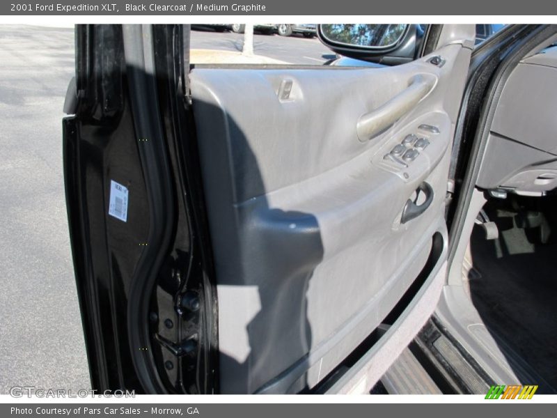 Black Clearcoat / Medium Graphite 2001 Ford Expedition XLT