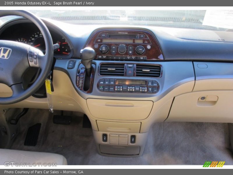 Sage Brush Pearl / Ivory 2005 Honda Odyssey EX-L