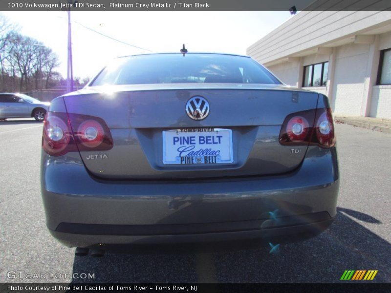 Platinum Grey Metallic / Titan Black 2010 Volkswagen Jetta TDI Sedan