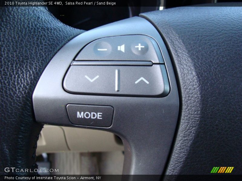Controls of 2010 Highlander SE 4WD