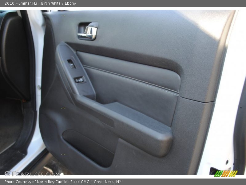Birch White / Ebony 2010 Hummer H3