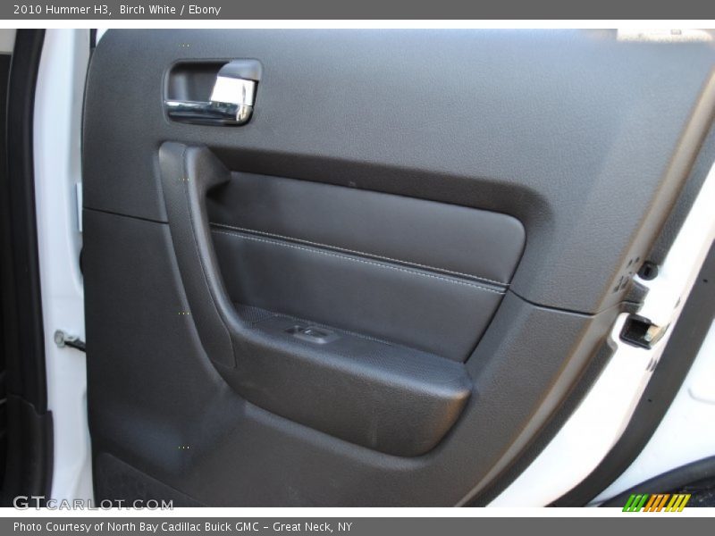 Birch White / Ebony 2010 Hummer H3
