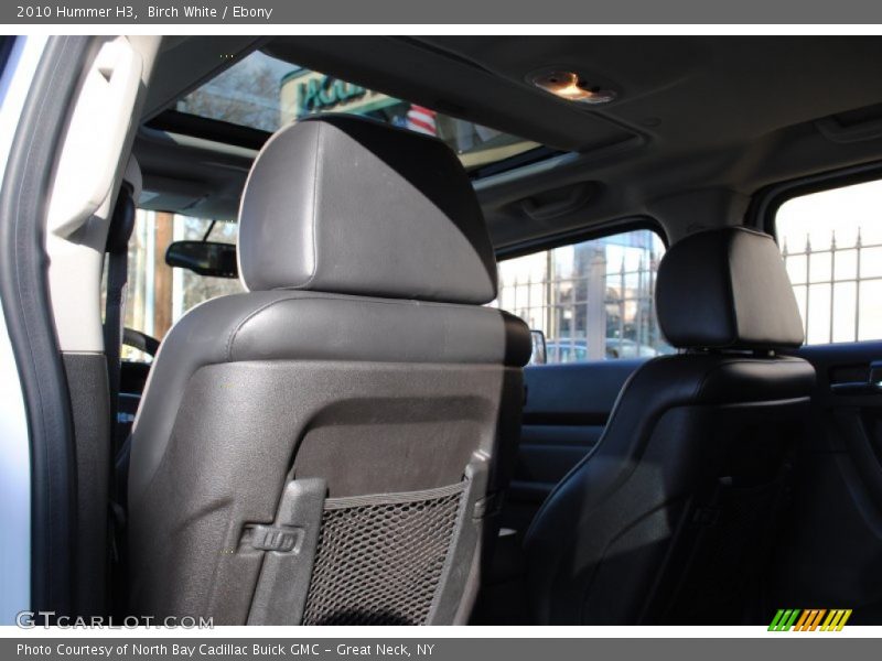 Birch White / Ebony 2010 Hummer H3