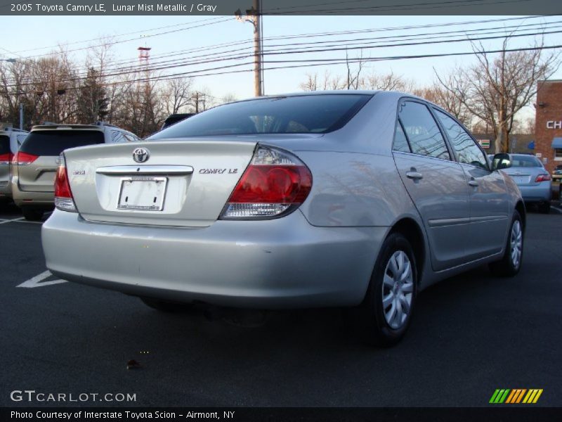 Lunar Mist Metallic / Gray 2005 Toyota Camry LE