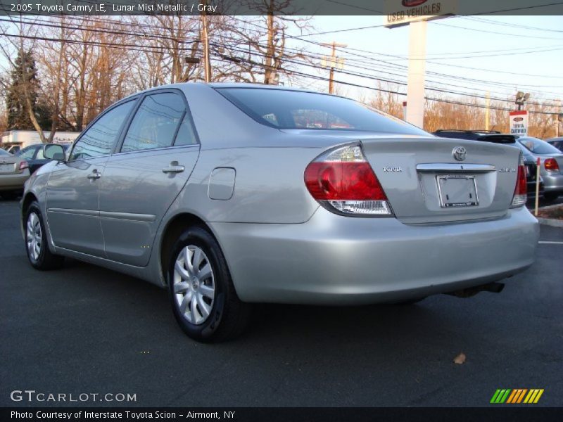 Lunar Mist Metallic / Gray 2005 Toyota Camry LE