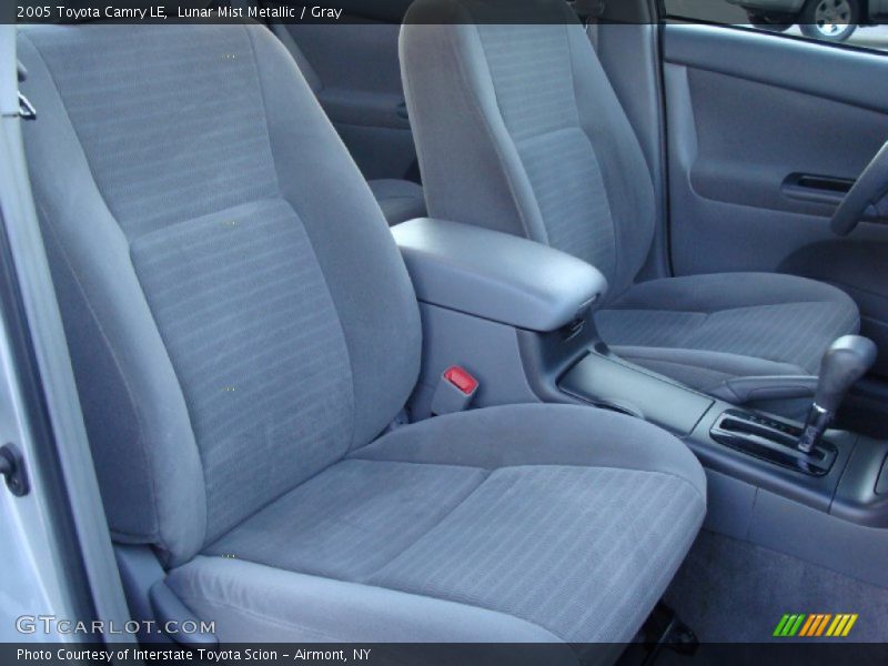 Lunar Mist Metallic / Gray 2005 Toyota Camry LE