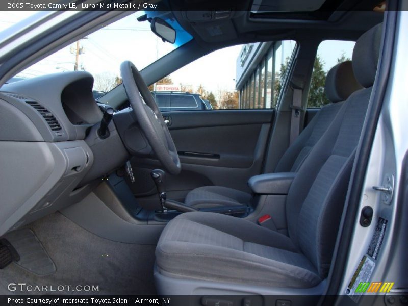 Lunar Mist Metallic / Gray 2005 Toyota Camry LE
