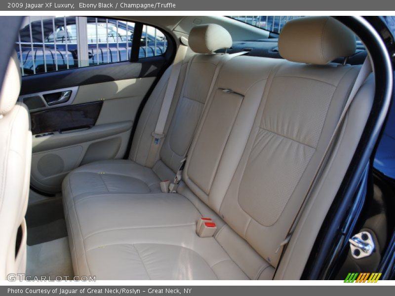 Ebony Black / Champagne/Truffle 2009 Jaguar XF Luxury