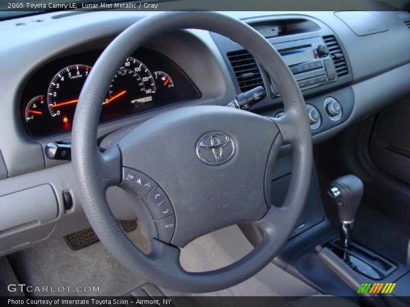 Lunar Mist Metallic / Gray 2005 Toyota Camry LE