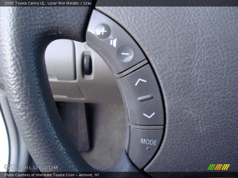 Lunar Mist Metallic / Gray 2005 Toyota Camry LE