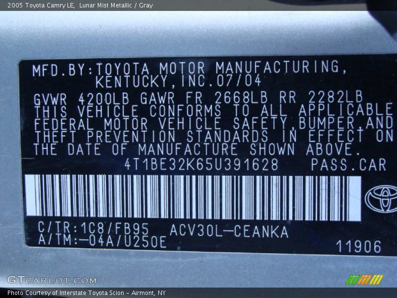 Lunar Mist Metallic / Gray 2005 Toyota Camry LE