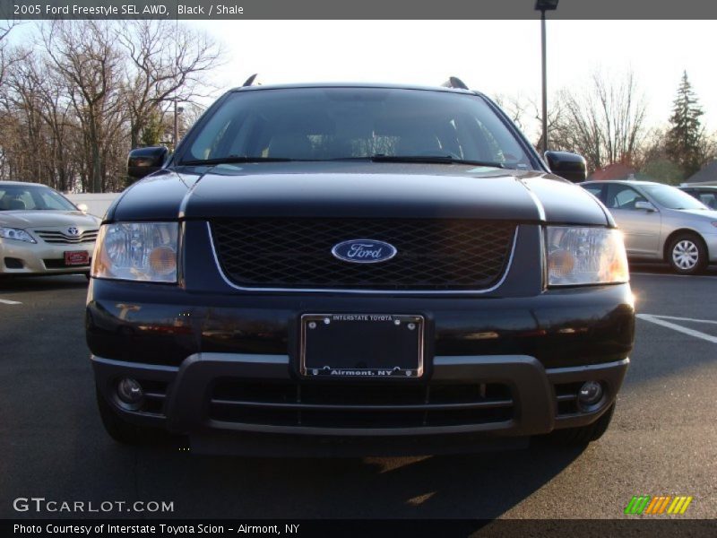 Black / Shale 2005 Ford Freestyle SEL AWD