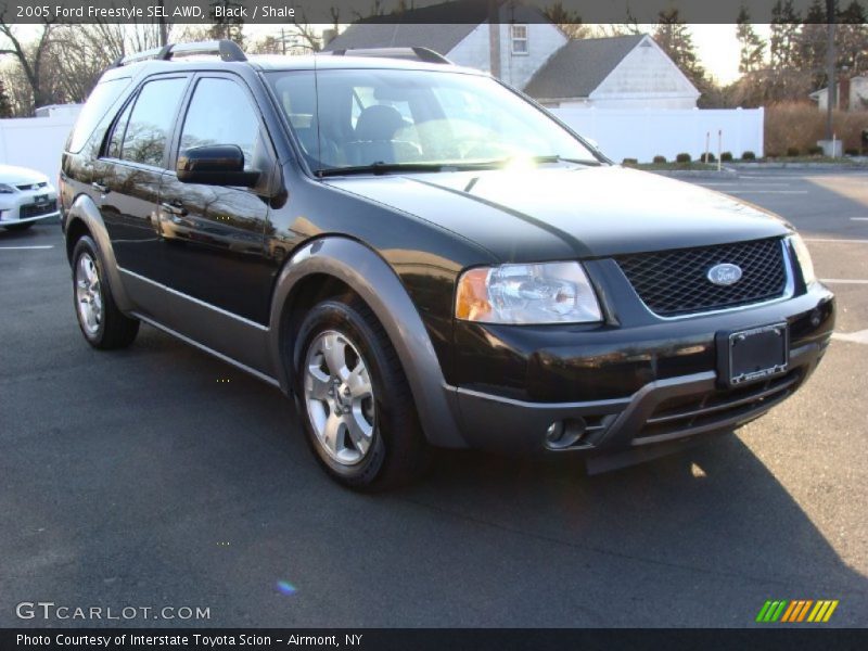 Black / Shale 2005 Ford Freestyle SEL AWD
