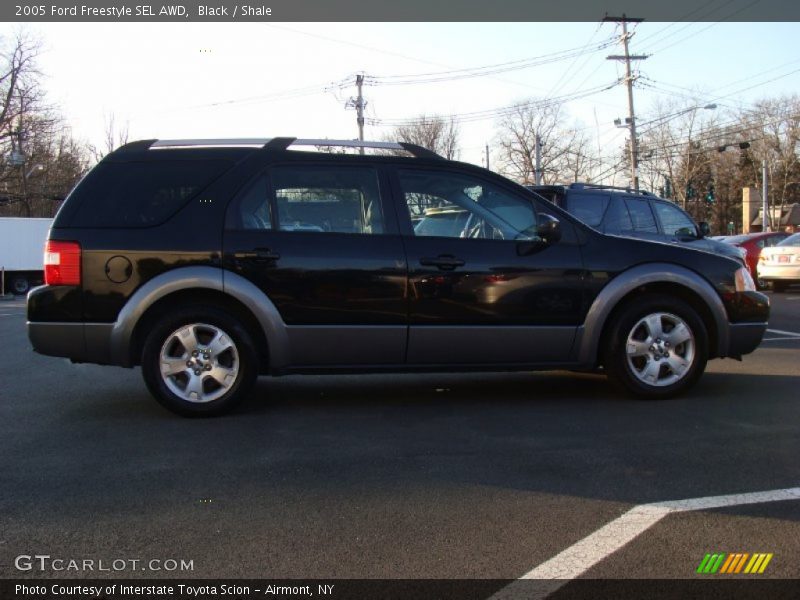 Black / Shale 2005 Ford Freestyle SEL AWD