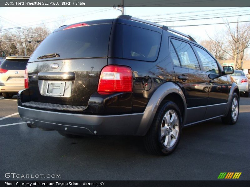 Black / Shale 2005 Ford Freestyle SEL AWD