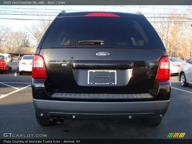 Black / Shale 2005 Ford Freestyle SEL AWD