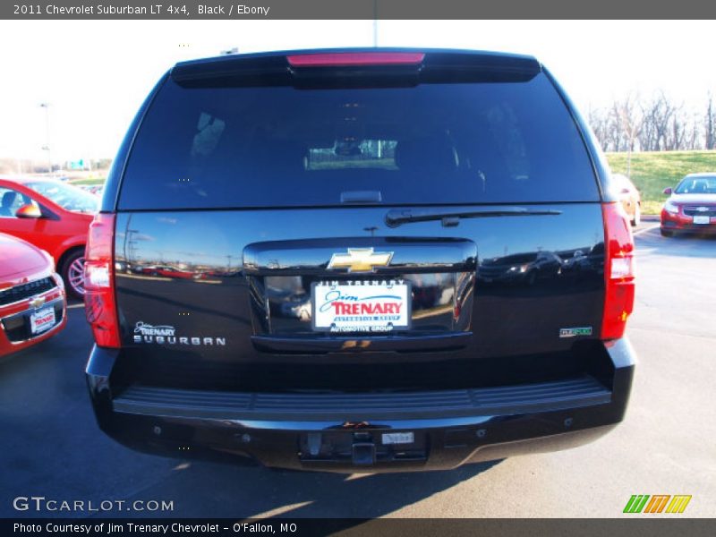 Black / Ebony 2011 Chevrolet Suburban LT 4x4