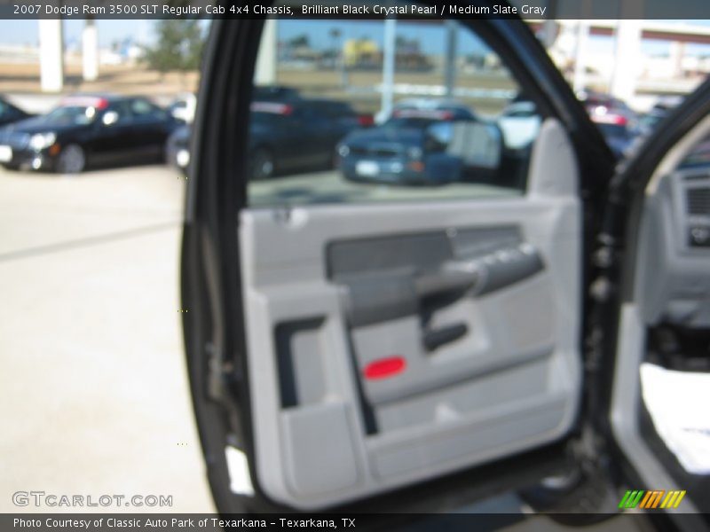 Brilliant Black Crystal Pearl / Medium Slate Gray 2007 Dodge Ram 3500 SLT Regular Cab 4x4 Chassis