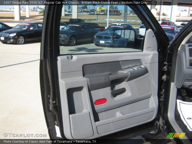 Brilliant Black Crystal Pearl / Medium Slate Gray 2007 Dodge Ram 3500 SLT Regular Cab 4x4 Chassis