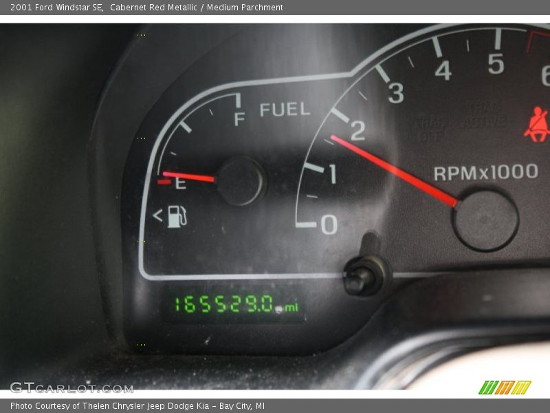 Cabernet Red Metallic / Medium Parchment 2001 Ford Windstar SE