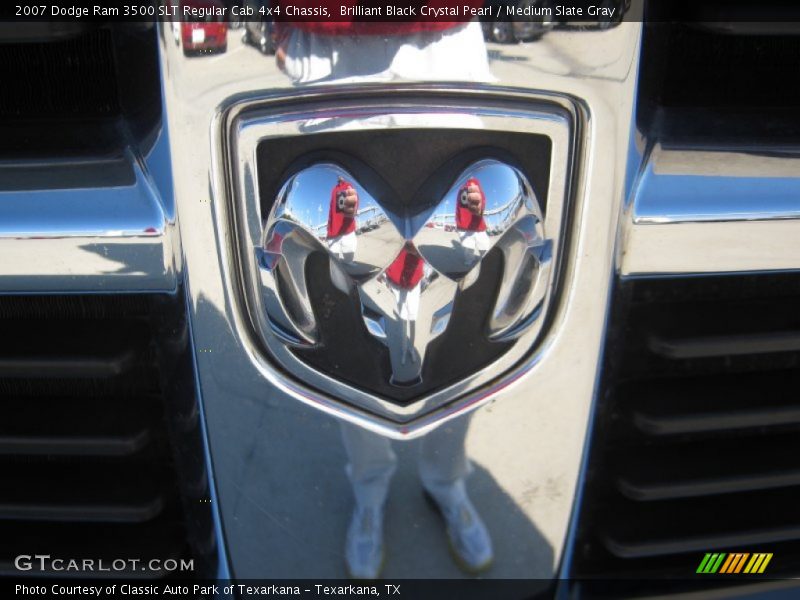 Brilliant Black Crystal Pearl / Medium Slate Gray 2007 Dodge Ram 3500 SLT Regular Cab 4x4 Chassis