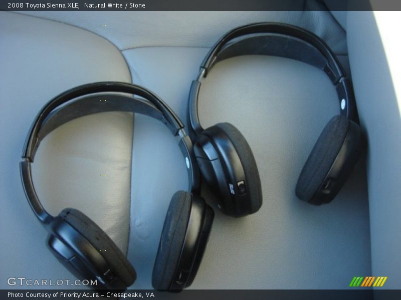 Natural White / Stone 2008 Toyota Sienna XLE