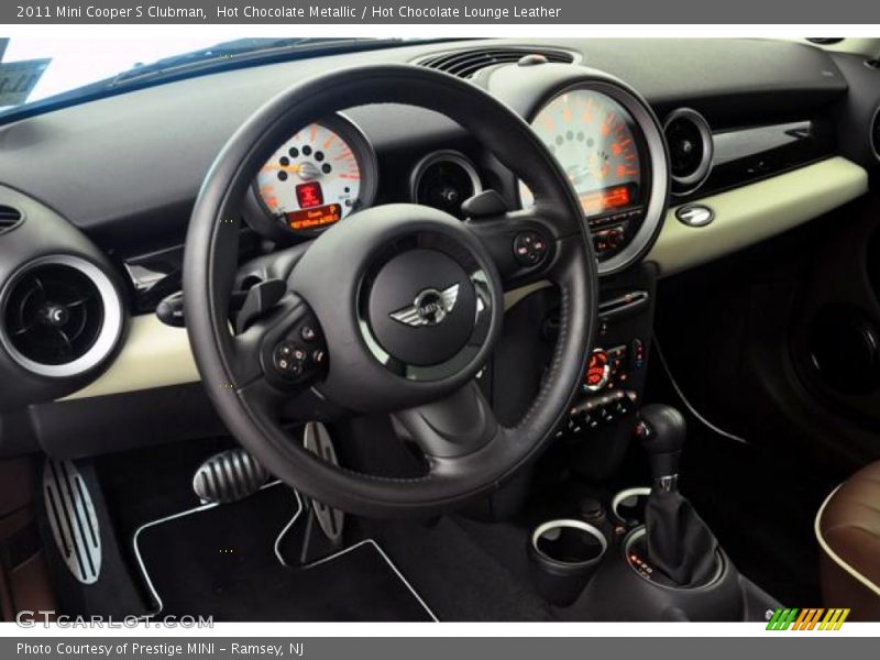 Dashboard of 2011 Cooper S Clubman