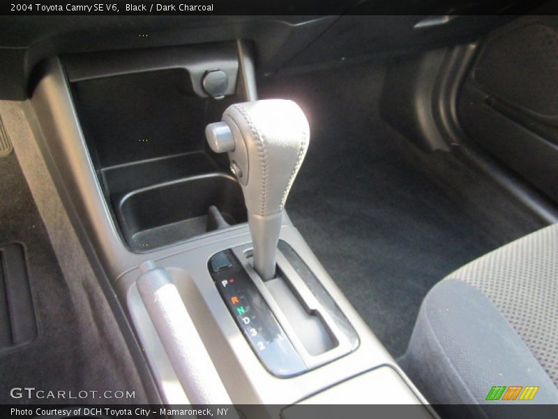 Black / Dark Charcoal 2004 Toyota Camry SE V6