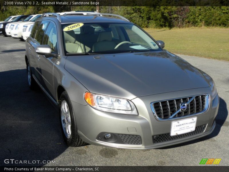 Seashell Metallic / Sandstone Beige 2008 Volvo V70 3.2