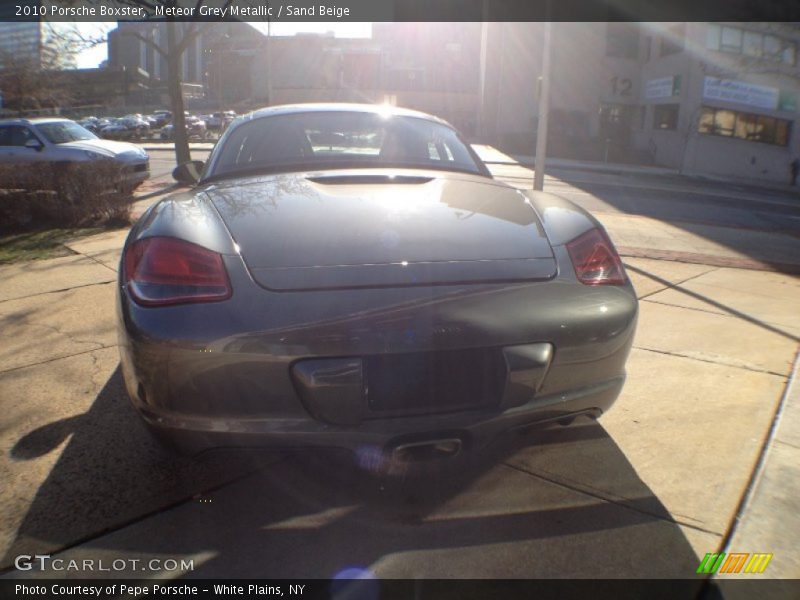 Meteor Grey Metallic / Sand Beige 2010 Porsche Boxster