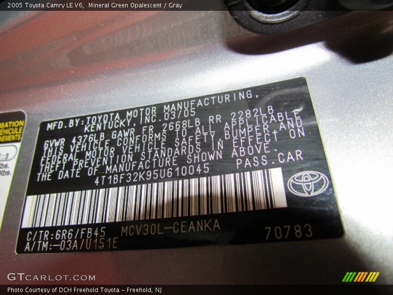 Mineral Green Opalescent / Gray 2005 Toyota Camry LE V6