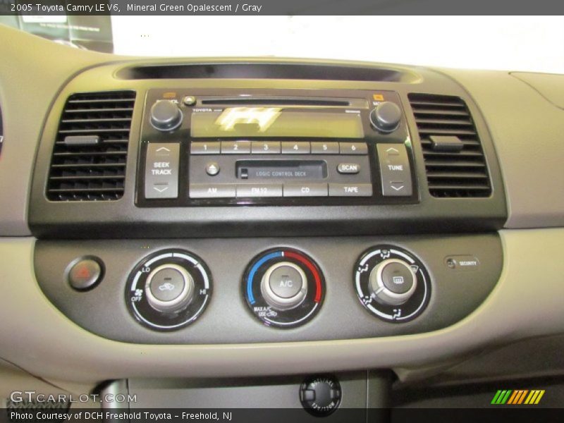 Mineral Green Opalescent / Gray 2005 Toyota Camry LE V6