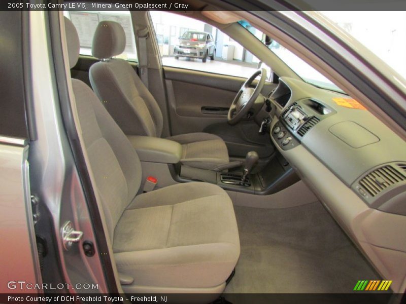 Mineral Green Opalescent / Gray 2005 Toyota Camry LE V6