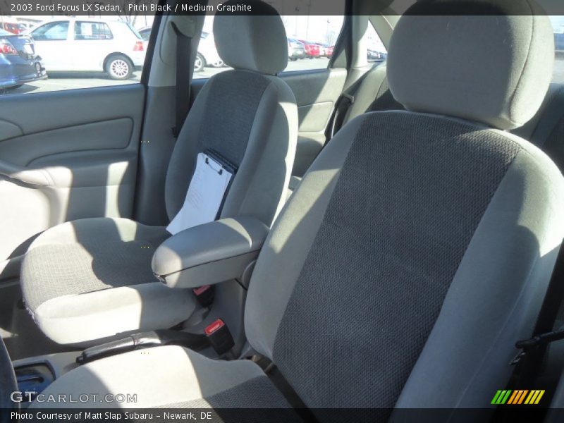 Pitch Black / Medium Graphite 2003 Ford Focus LX Sedan