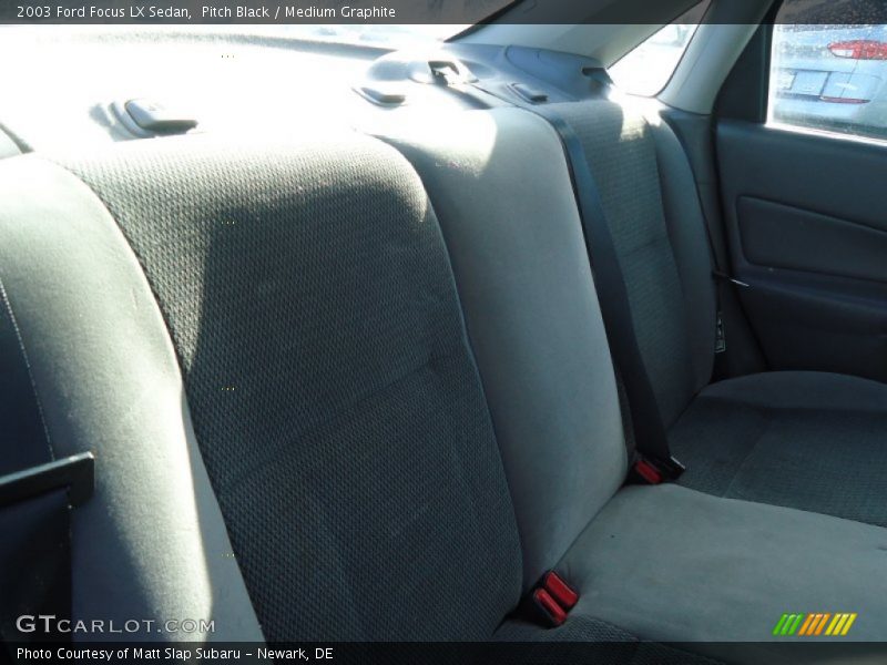 Pitch Black / Medium Graphite 2003 Ford Focus LX Sedan