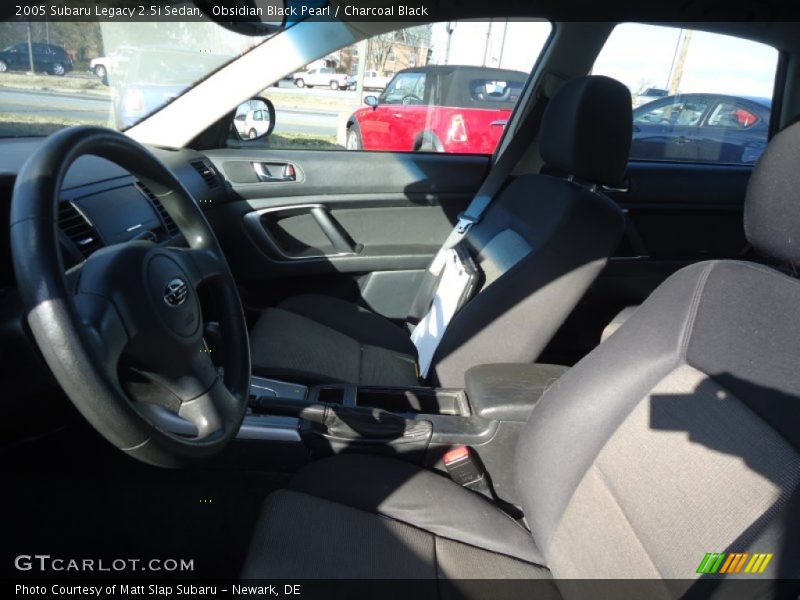 Obsidian Black Pearl / Charcoal Black 2005 Subaru Legacy 2.5i Sedan