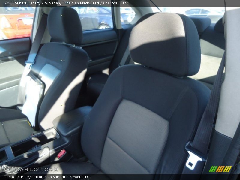 Obsidian Black Pearl / Charcoal Black 2005 Subaru Legacy 2.5i Sedan