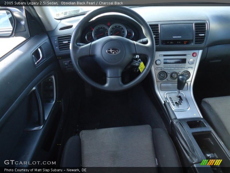 Obsidian Black Pearl / Charcoal Black 2005 Subaru Legacy 2.5i Sedan