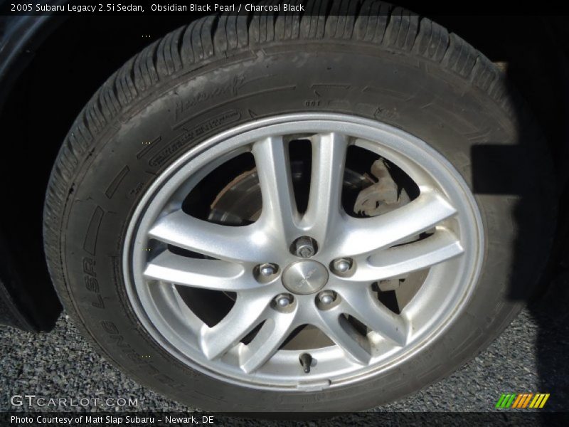 Obsidian Black Pearl / Charcoal Black 2005 Subaru Legacy 2.5i Sedan