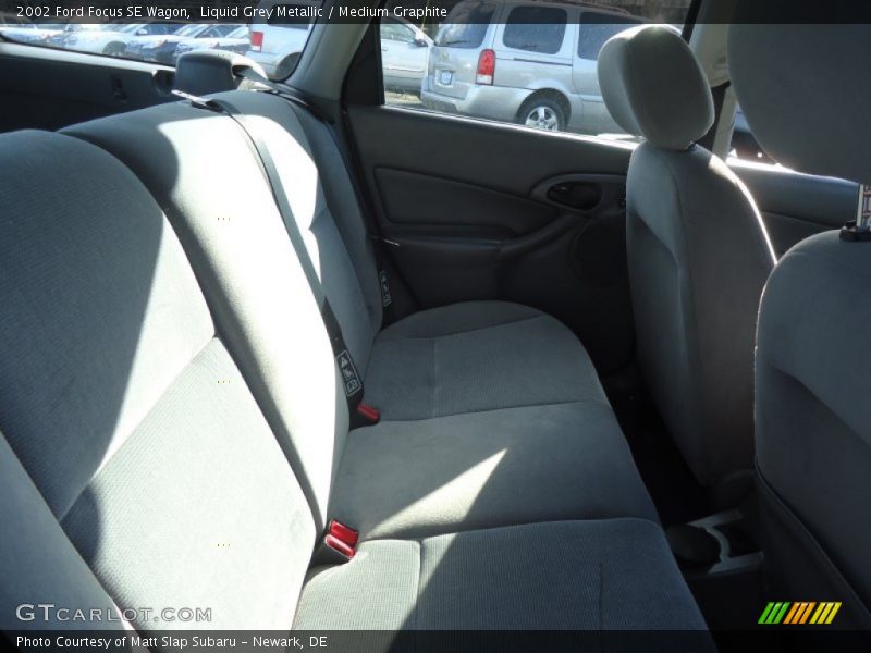Liquid Grey Metallic / Medium Graphite 2002 Ford Focus SE Wagon
