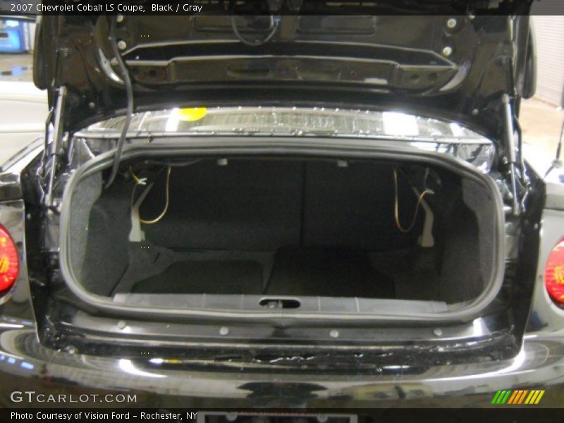 Black / Gray 2007 Chevrolet Cobalt LS Coupe
