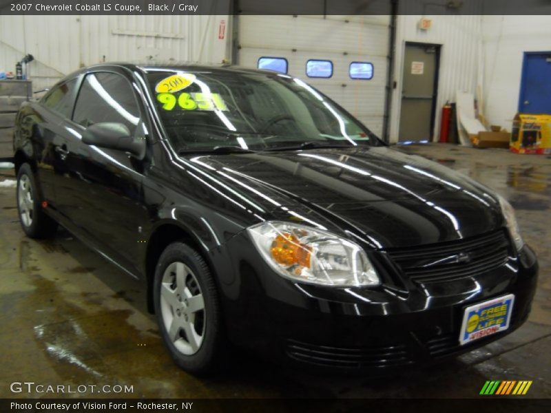 Black / Gray 2007 Chevrolet Cobalt LS Coupe