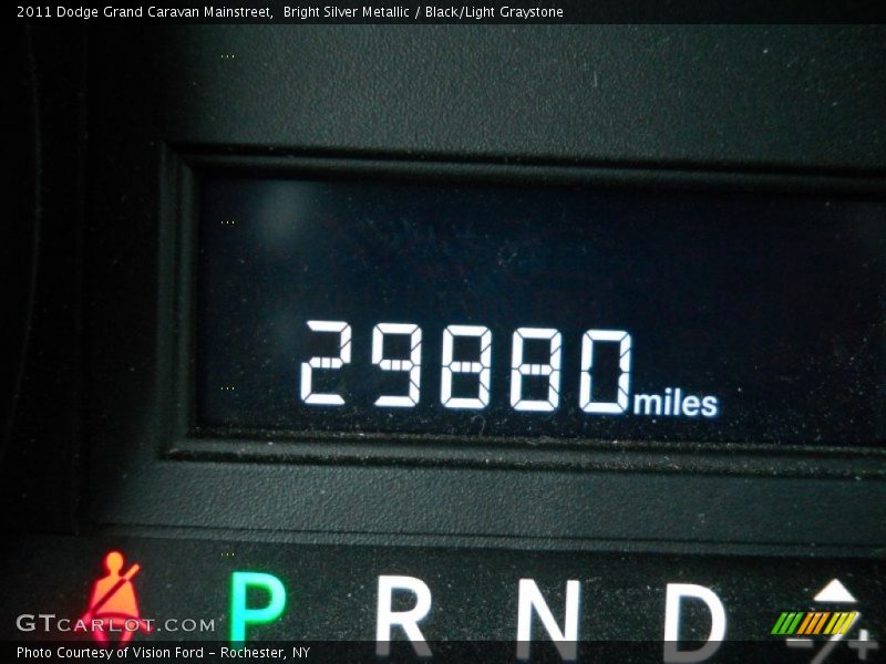 Bright Silver Metallic / Black/Light Graystone 2011 Dodge Grand Caravan Mainstreet