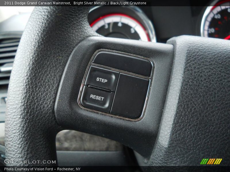 Bright Silver Metallic / Black/Light Graystone 2011 Dodge Grand Caravan Mainstreet