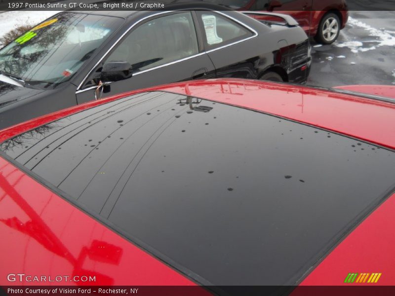 Bright Red / Graphite 1997 Pontiac Sunfire GT Coupe