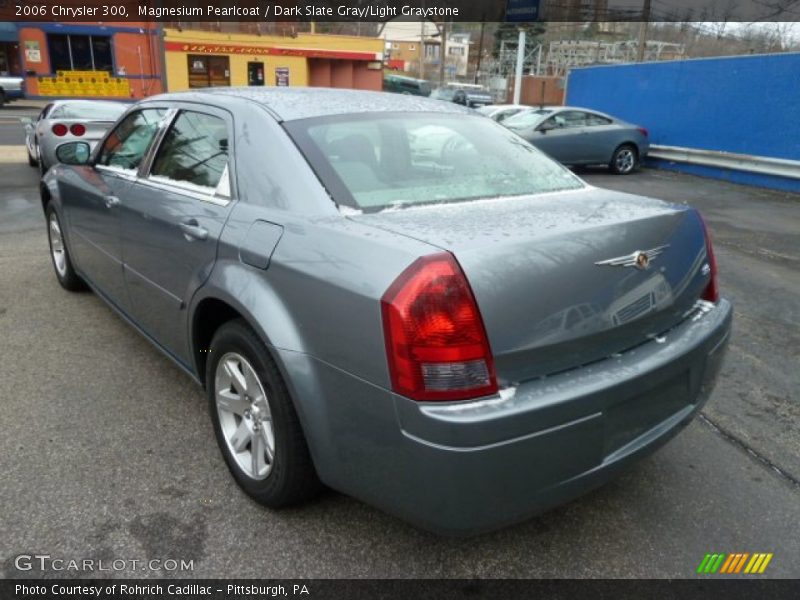Magnesium Pearlcoat / Dark Slate Gray/Light Graystone 2006 Chrysler 300