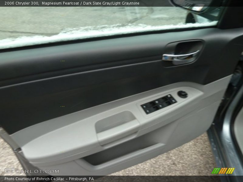 Magnesium Pearlcoat / Dark Slate Gray/Light Graystone 2006 Chrysler 300